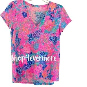 🆕💕🌴LILLY PULITZER🌴ETTA V-NECK TOP/ MULTI SPLENDOR IN THE SAND